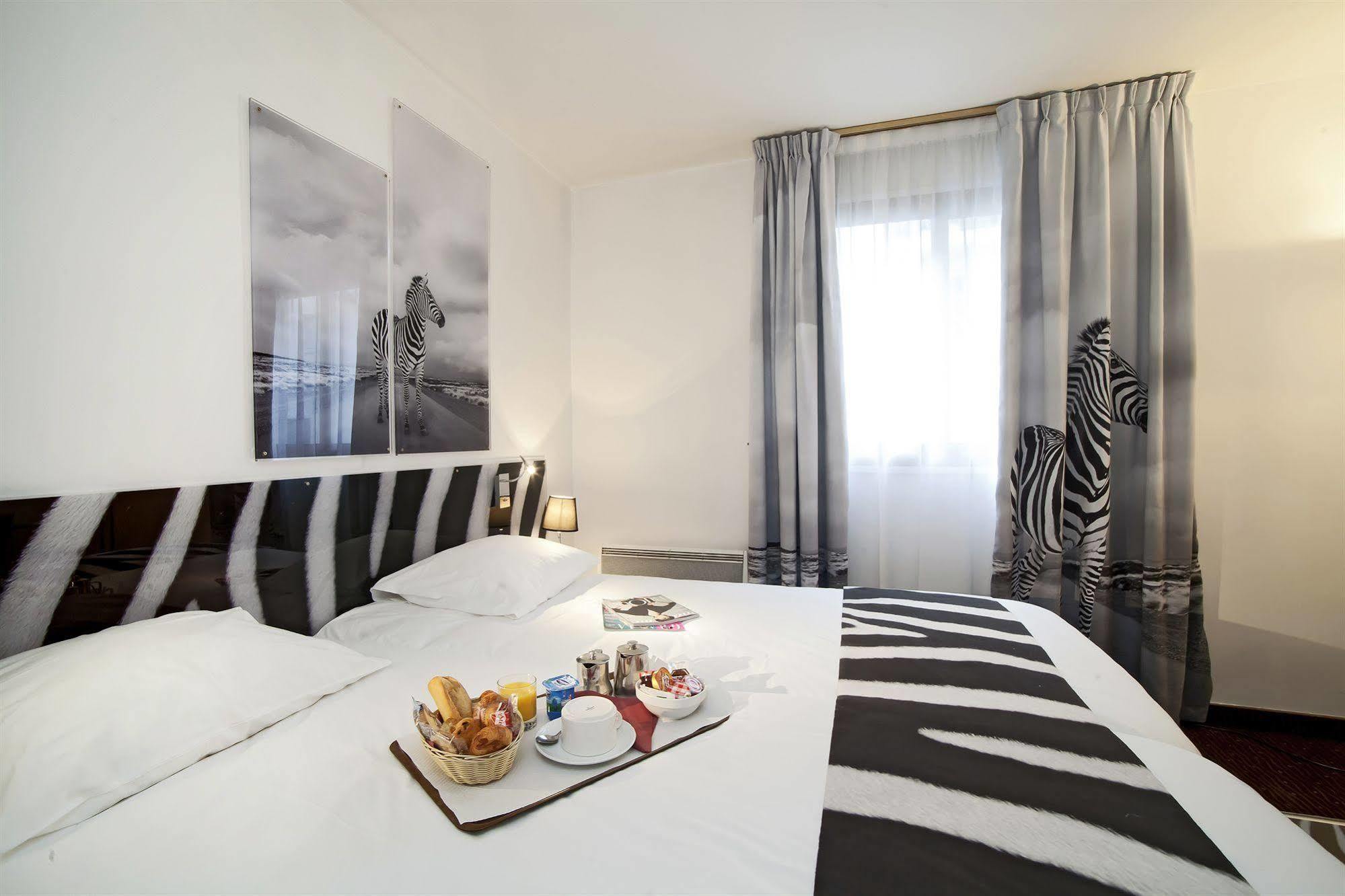 Le Cardinal Centre Hotel